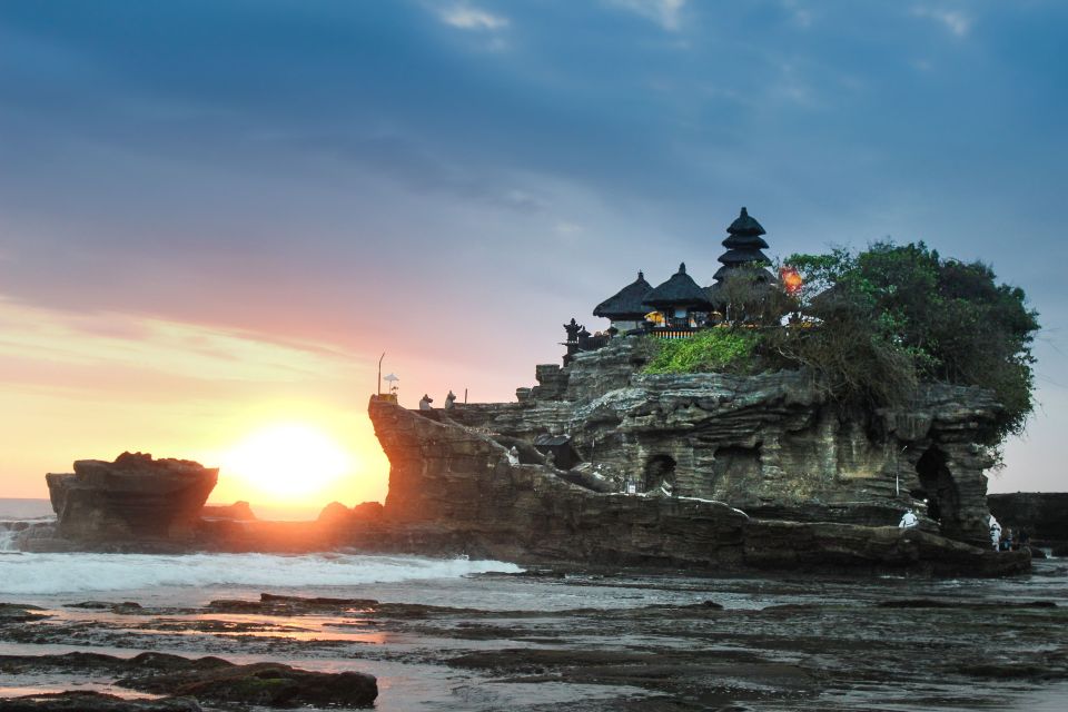 Bali: Sacred Temples and Sunset Private Tour - Full-Day Cultural Adventure