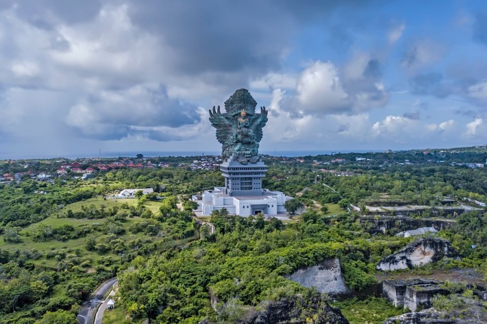 Bali Uluwatu: Garuda Wisnu Kencana Entrance Ticket