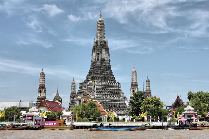 Bangkok Famous Three Temples Tour: Wat Pho, Wat Traimit, Wat Arun