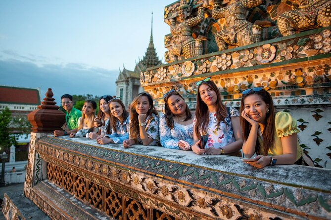 Bangkok Night Tour: Wat Arun, Wat Pho, Chinatown & Tuk Tuk Ride