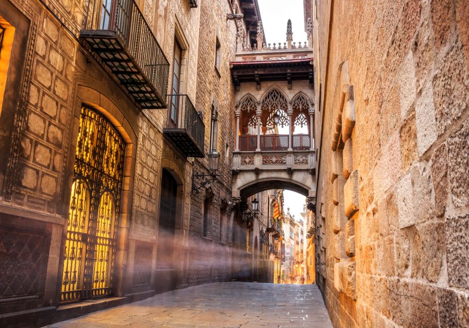 Barcelona Gothic Quarter Private Walking Tour