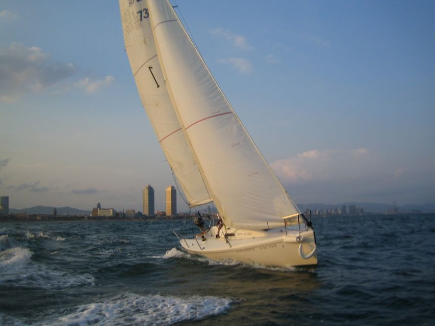 Barcelona: Private Sailing Trip With a Bottle of Cava