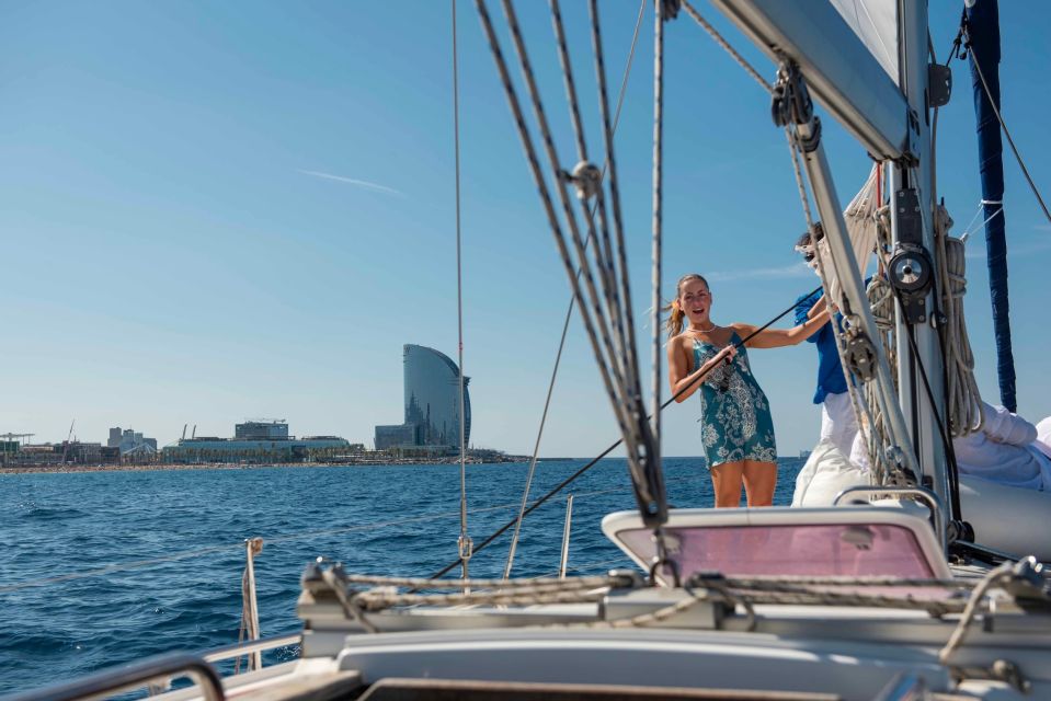 Barcelona: Sailing Tour With Drinks and Swim Stop