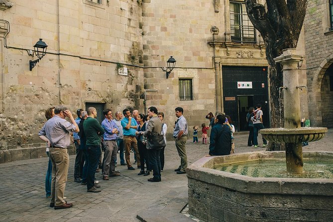 Barcelona, Stories and Legends of the Gothic Quarter, With Tapas.