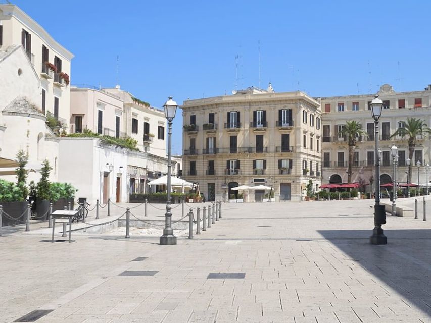 Bari: Alleys of the Ancient Village Exploration Tour - Tour Highlights