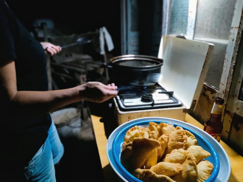 Bari: E-Bike Tour With Panzerotto Cooking Class