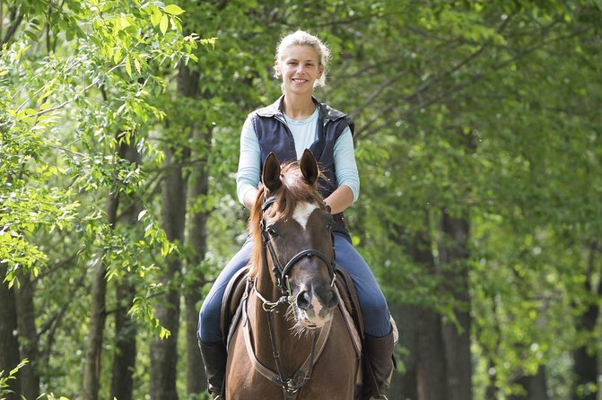 Bariloche Horseback Riding & Traditional Argentine Barbecue Tour - Experience Highlights