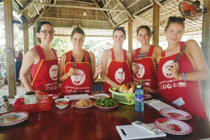 Basket Boat and Cooking Class Experience