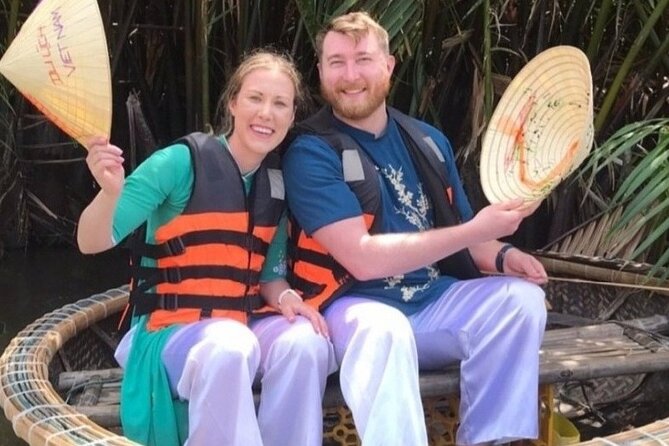 Basket Boat Ride Experience in Hoi An( Visit Water Coconut Forest,Crab Fishing )