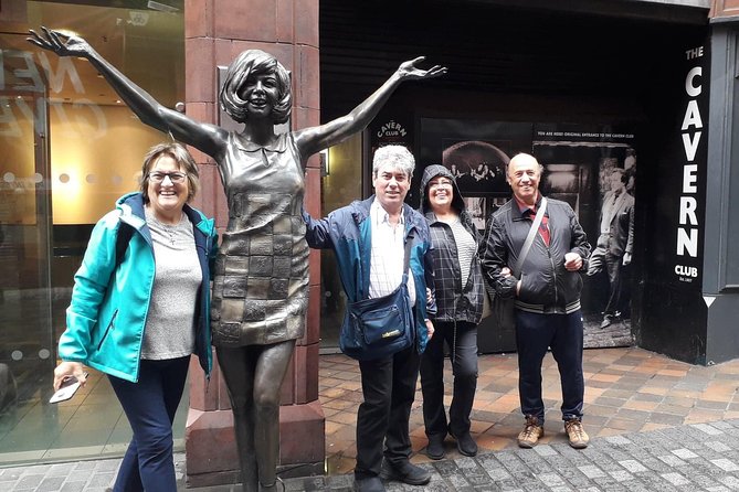 Beatles Walking Tour – In Spanish – Liverpool