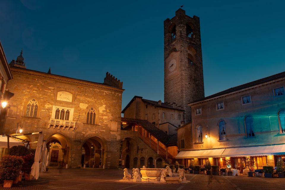 Bergamo Old Town: Discovery Walk & Reading Walking Tour