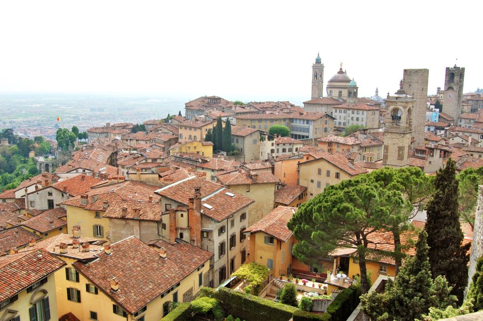 Bergamo: Private Upper Town Walking Tour With a Guide