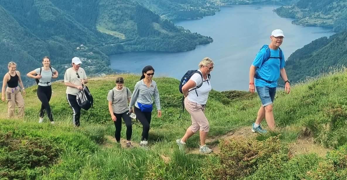 Bergen: Fjord Hiking – Public Tour