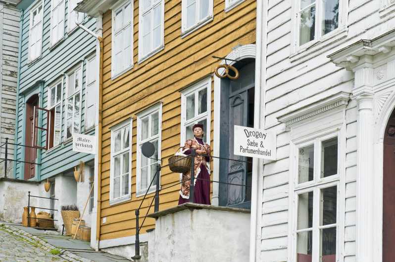 Bergen: Guided Car Tour With Old Bergen Museum & Fantoft …