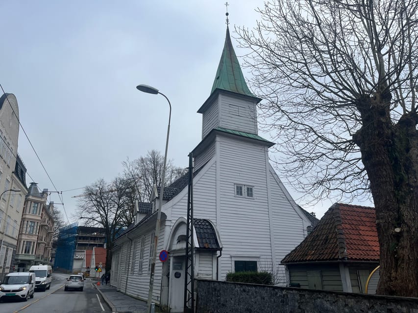 Bergen Through Time: Audio Walk in Bergen With Stoyhunt