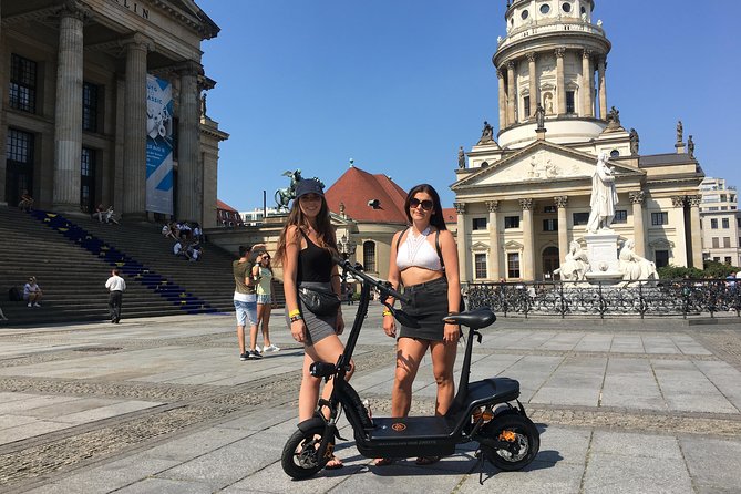 Berlin E-Scooter Sightseeing Tour