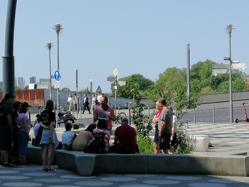 Berlin: Government District Around the Reichstag Guided Tour