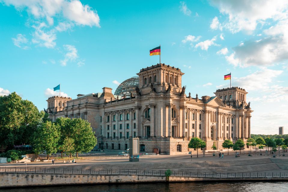 Berlin Reichstag and Glass Dome Private Tour - Tour Overview