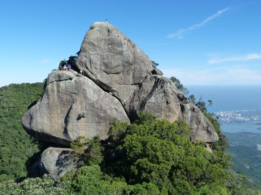 Bico Do Papagaio Guided Hiking Tour in the Tijuca Forest