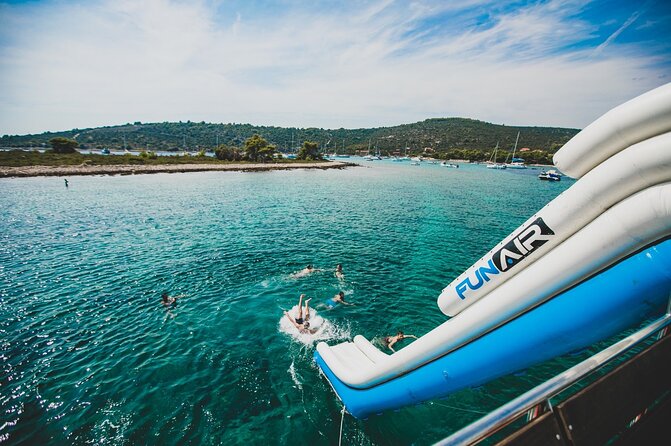 Blue Lagoon&3island Tour With St. Damian Boat