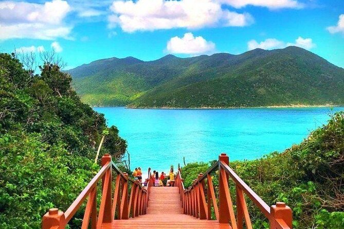 Boat Tour in Arraial Do Cabo With Lunch