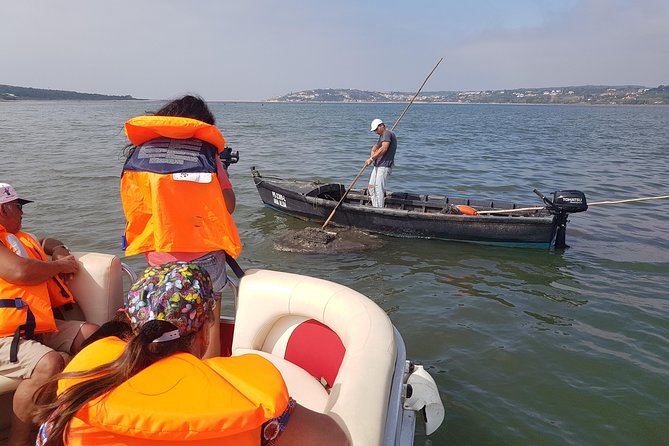 Boat Tours in the Óbidos Lagoon - Location and Geographic Context