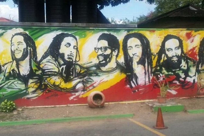 Bob Marley Museum and Devon House Kingston Private Day Tour