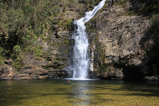 Boca Da Onça Waterfall Tours