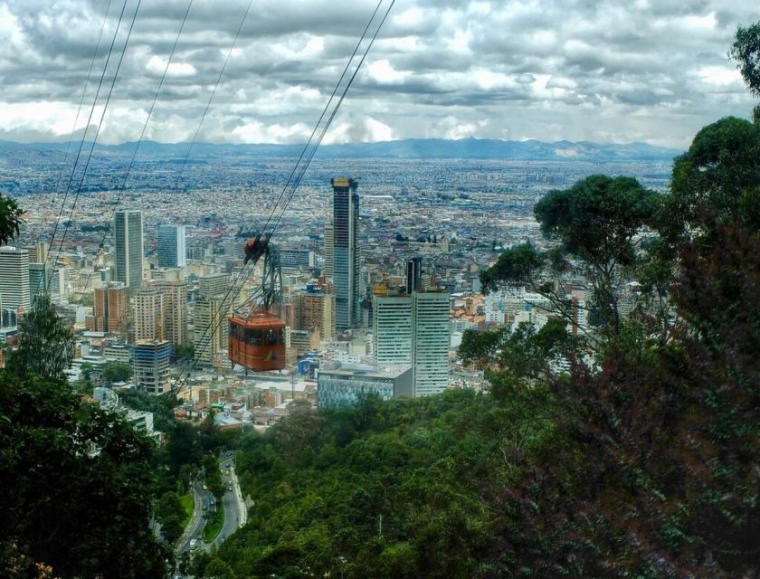 Bogotá: Grand City Tour With Monserrate, Usaquén and Lunch - Overview of the Tour