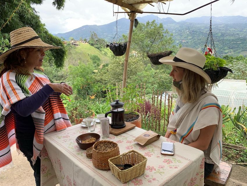 Bogotá: Guided 5-Hour Coffee Farm Tour