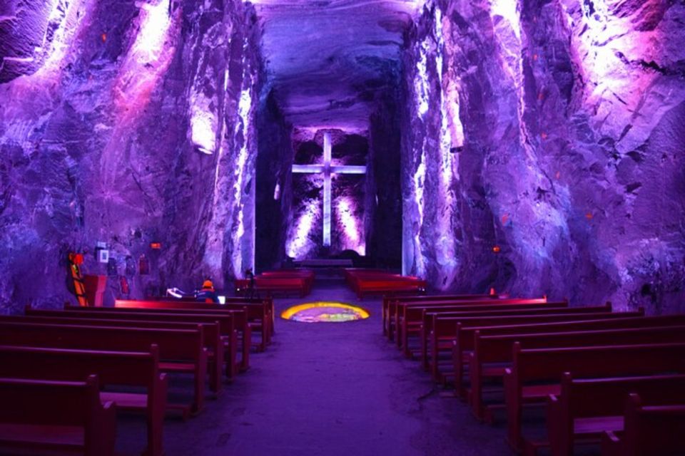 Bogotá: Salt Cathedral of Zipaquira Private Tour With Pickup