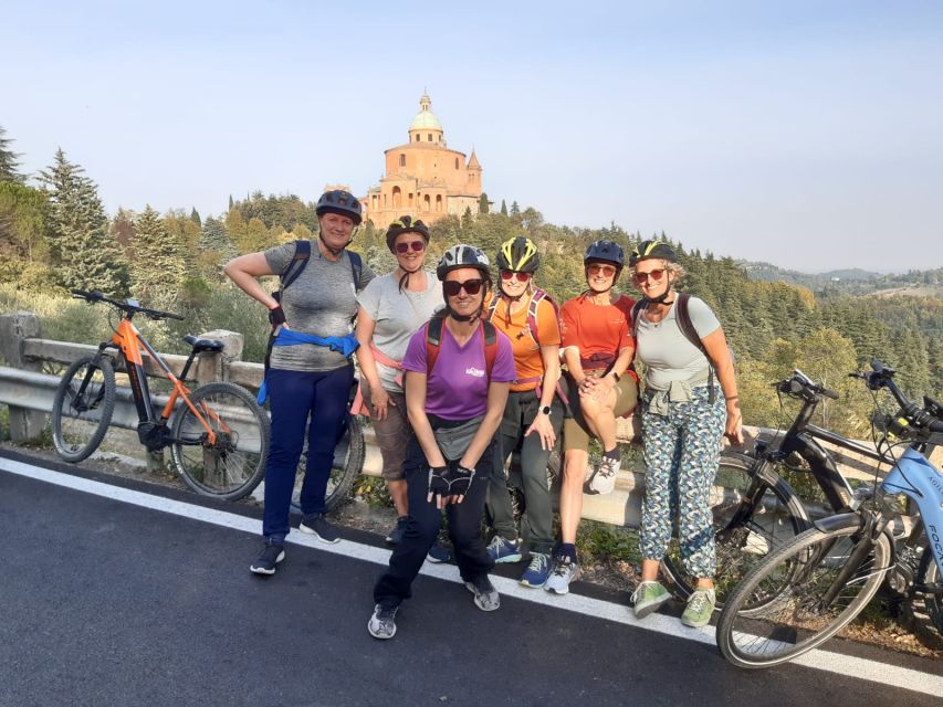 Bologna: E-Bike Guided Tour With Brunch or Aperitivo