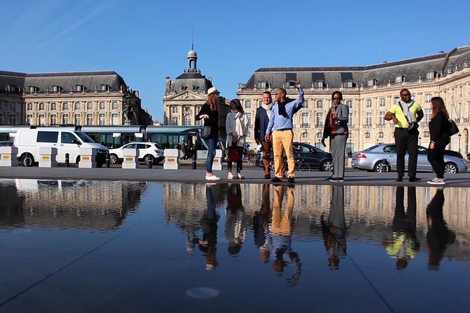 Bordeaux Historic and Gourmet Food Walking Tour