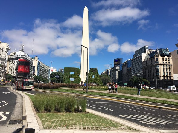 Buenos Aires Walking Tour With Local Guide and Optional Rooftop