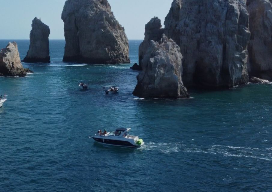 Cabo San Lucas: Private Yacht Tour