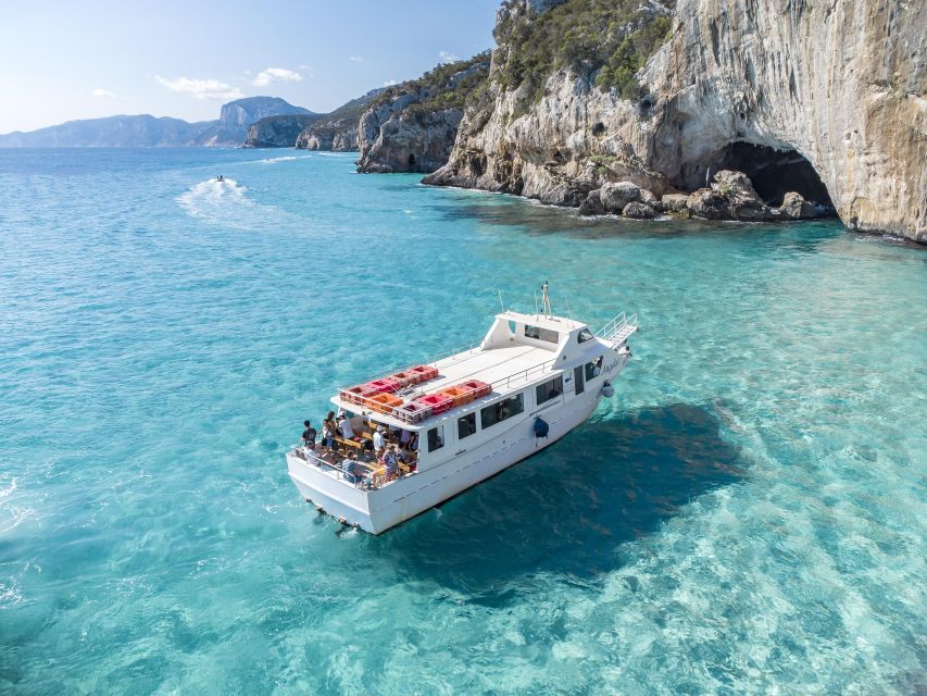 Cala Gonone: Bue Marino Cave & Cala Luna Beach Boat Tour