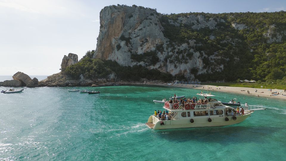 Cala Gonone: Gulf of Orosei Cruise With Swimming & Aperitif