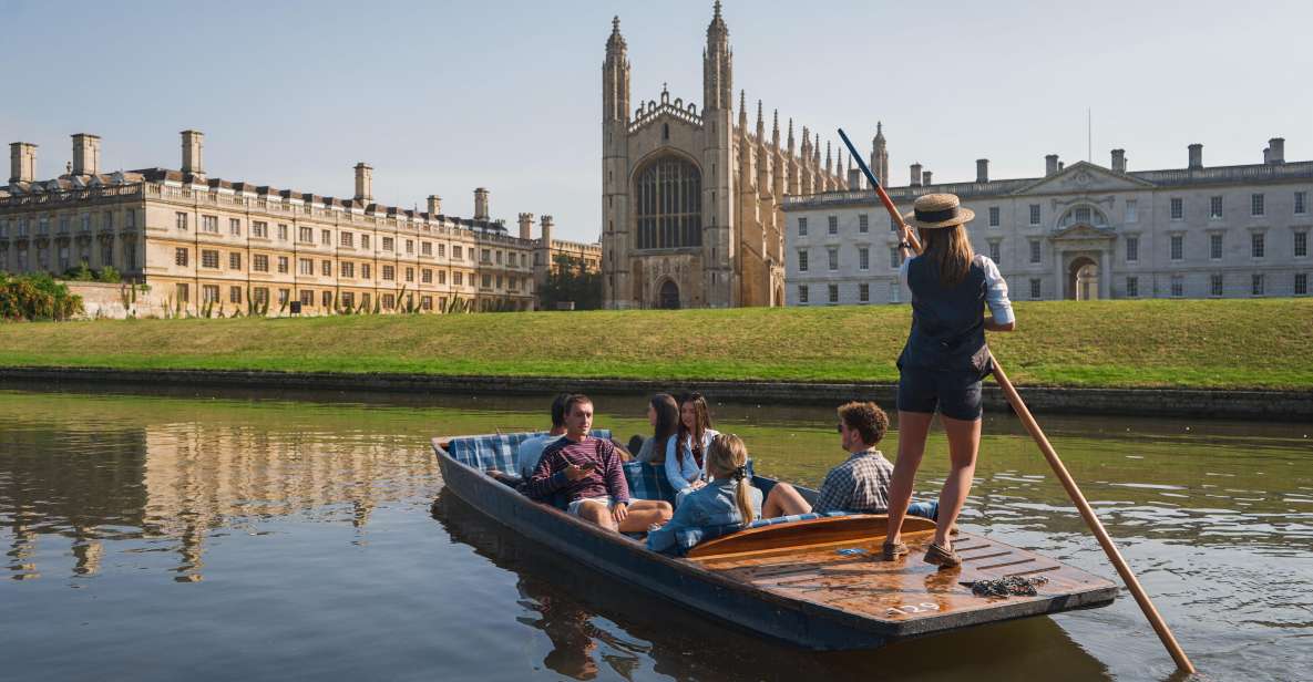 Cambridge: Guided Shared River Punting Tour