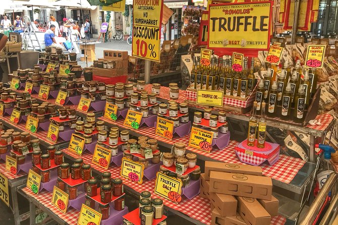 Campo De’ Fiori Market and Trevi Fountain Food and Wine Tour in Rome