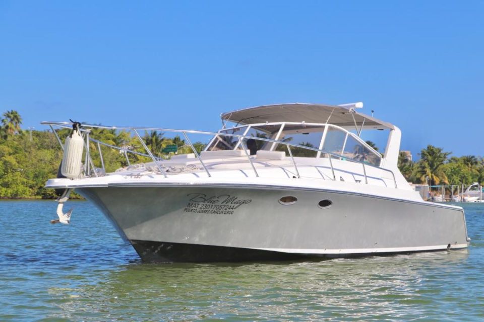 Cancún: Private Yacht Tour