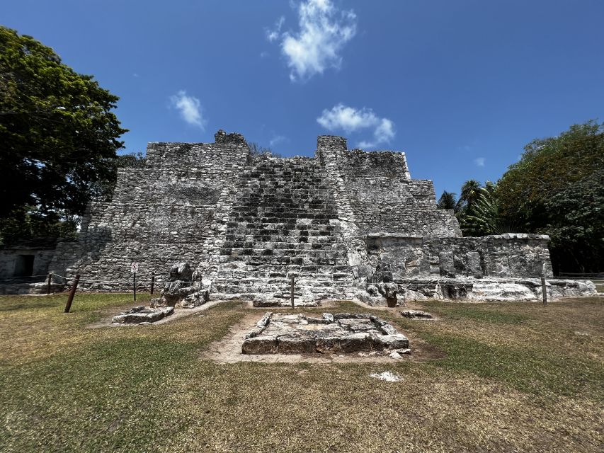 Cancun: the Meco Mayan Ruins Tour With Cancun Bay Parasailing