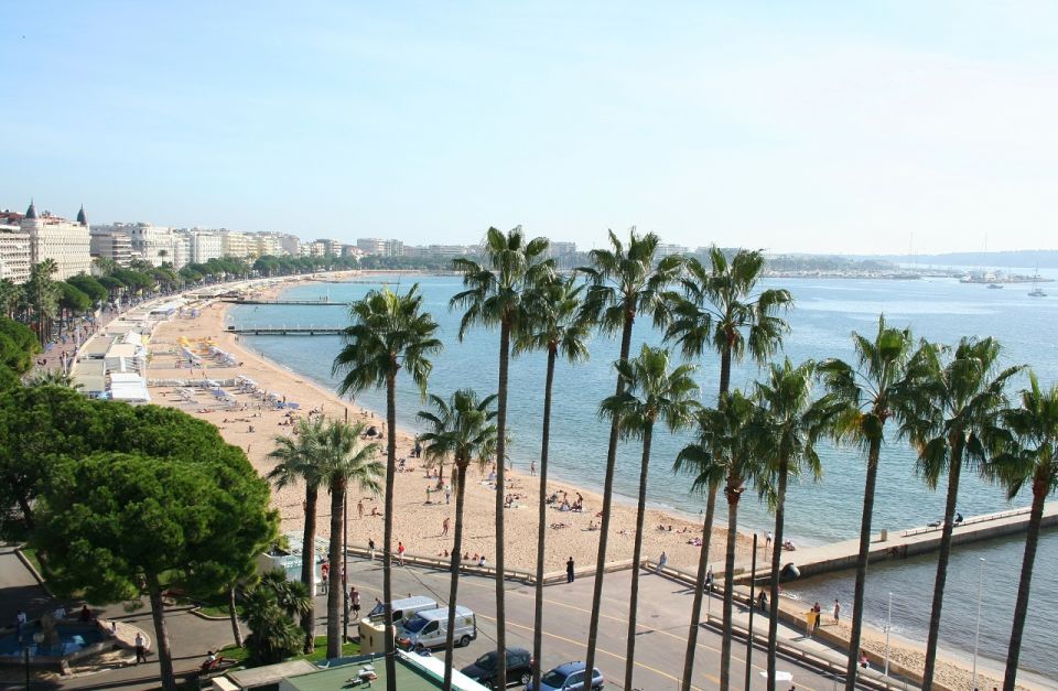 Cannes Shore Excursion: Cannes and Antibes Private Tour