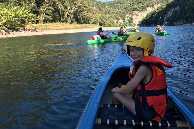 Canoe Descent Supervised for the Family – From 3 Years Old