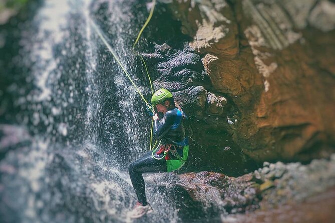 Canyoning Experience in Gran Canaria (Cenícalos Canyon)