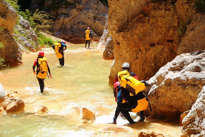 Canyoning for Family and Kids in Sierra De Guara