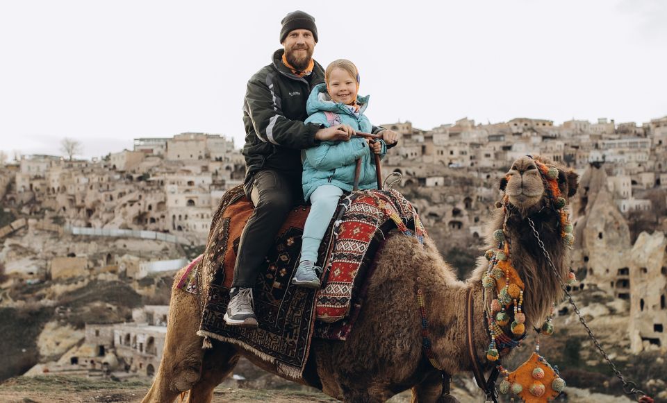 Cappadocia: Sunset or Sunrise Scenic Camel Ride