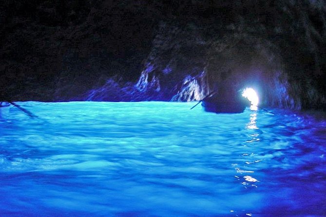 Capri and Blue Grotto Small Group Tour