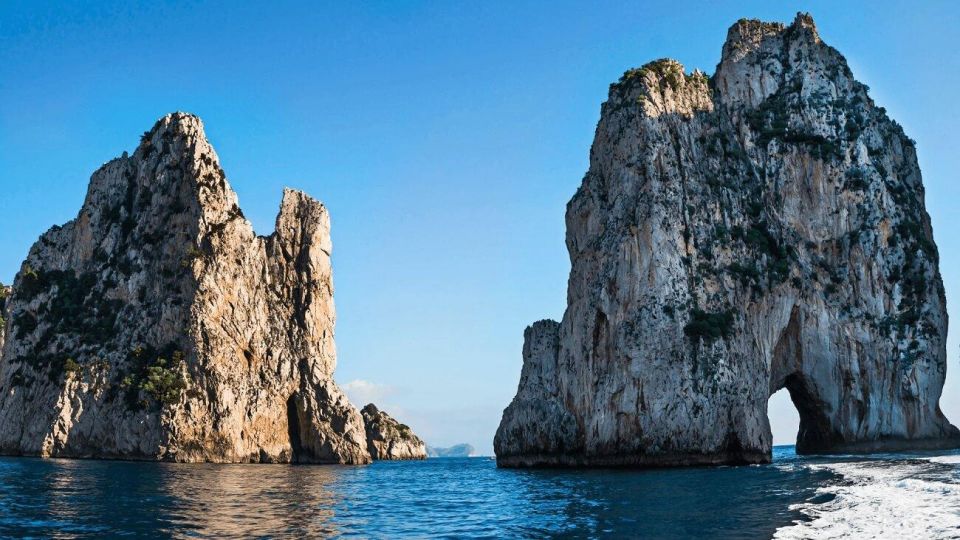 Capri Boat Tour, 8h, From Sorrento, Positano, Massa Lubrense