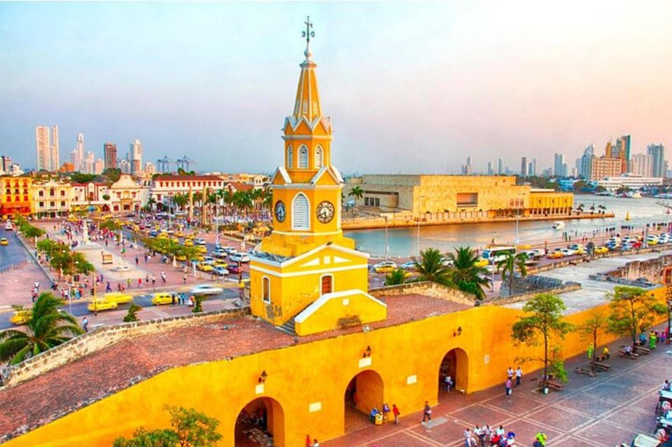 Cartagena: Airport-City Center Transfer - Service Overview