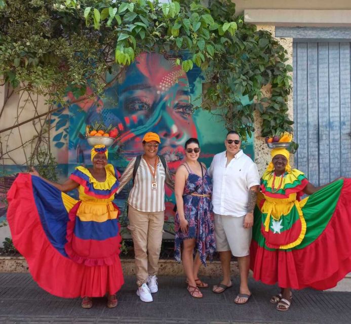 Cartagena: Private Walking Tour Historic Center & Getsemaní